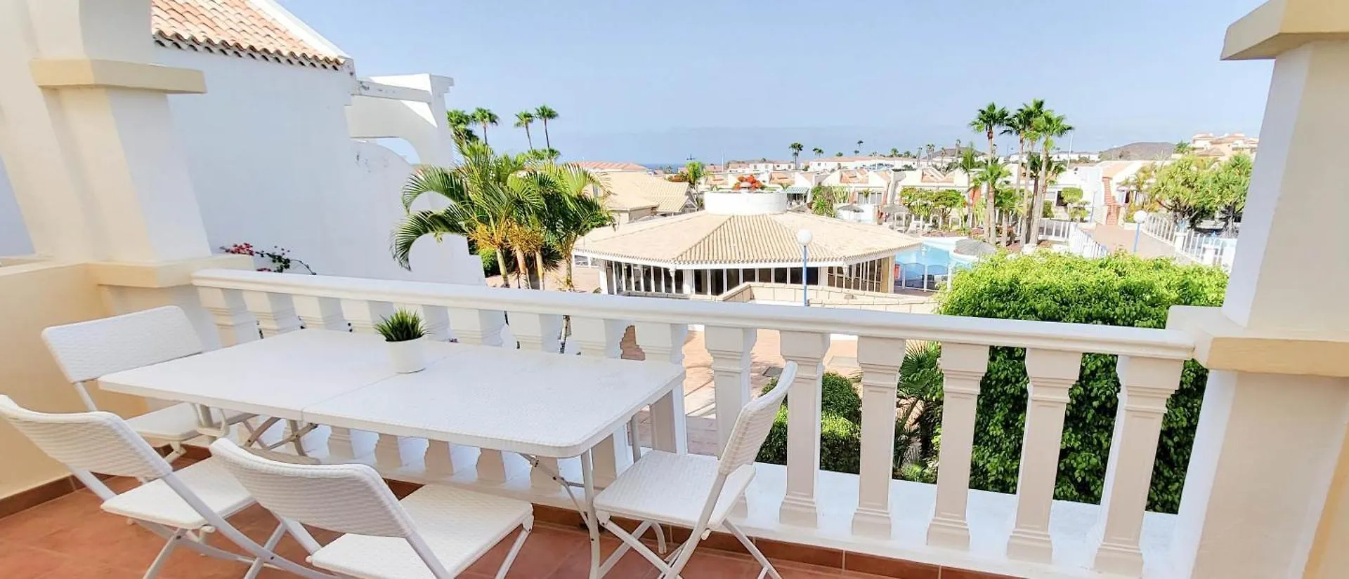 The Palms Poolview Balcony Suite San Miguel de Abona 0*,  Spain
